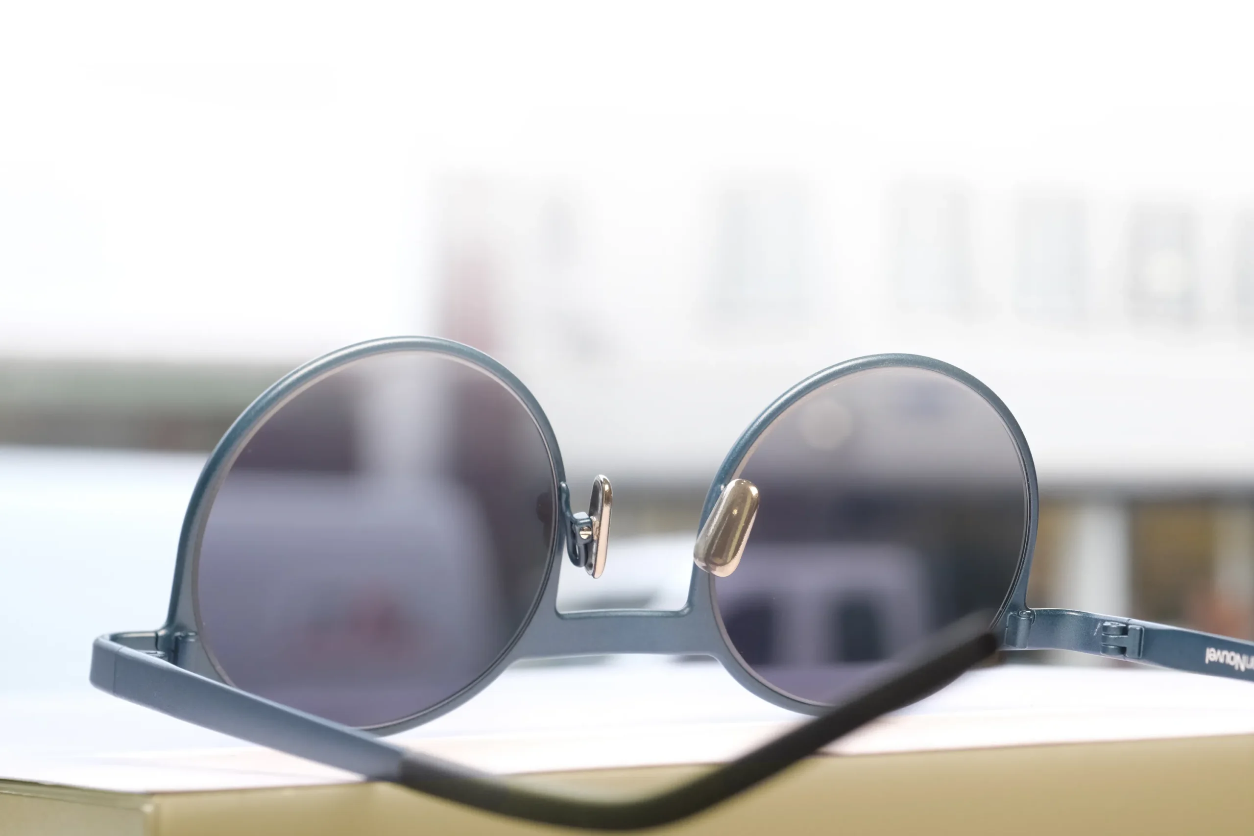 Jean Nouvel 8 - 90061c Sun