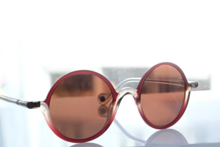 Constance Guisset -Virgule Light, Sun